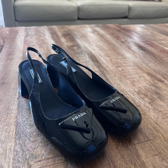 Prada black triangle logo slingback block heel in size 40 - Picture 7 of 8